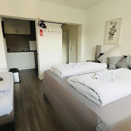 Apartments Kr Кьолн Екстериор снимка