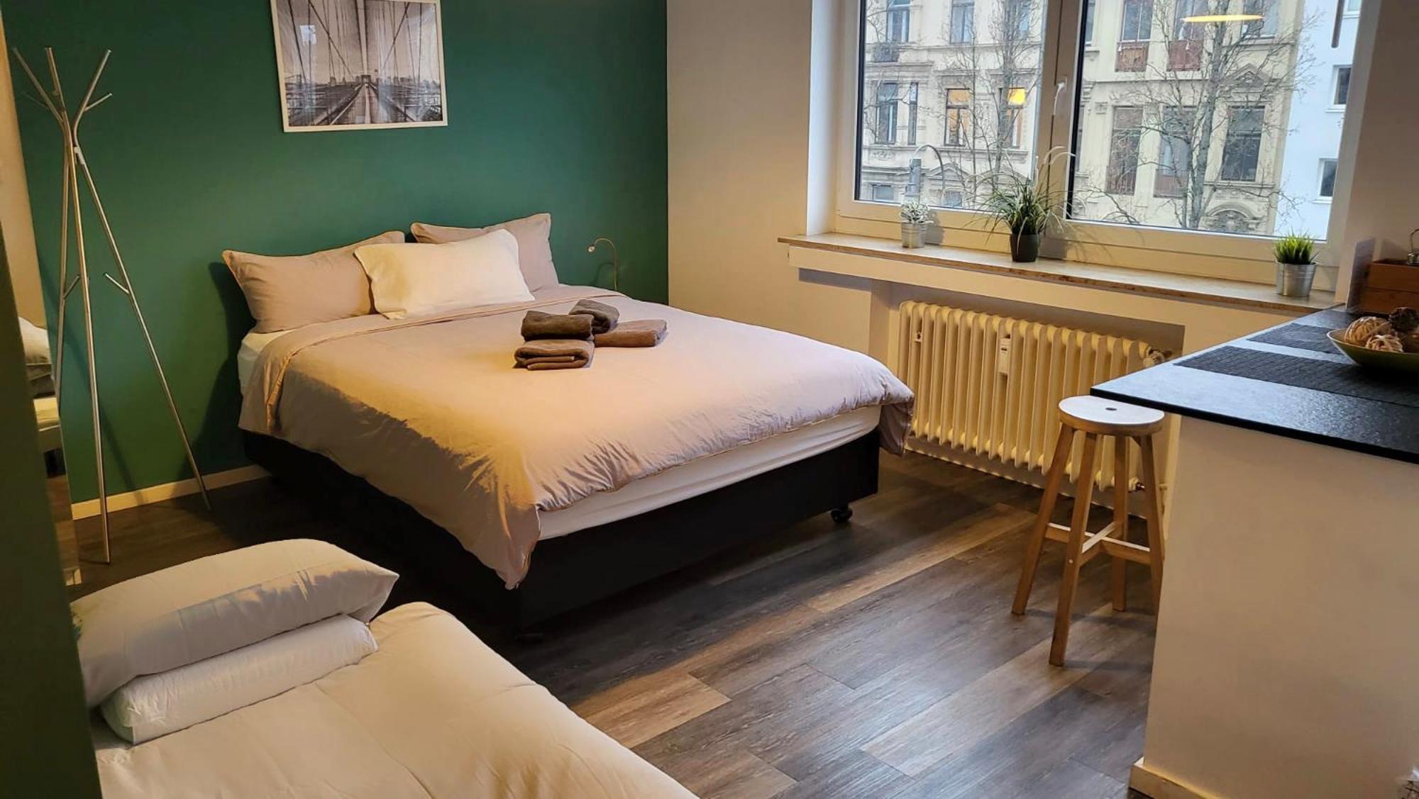 Apartments Kr Кьолн Екстериор снимка